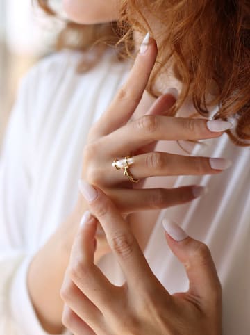 Pierres delicates Vergulde ring met parelmoer