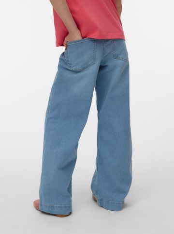 Vero Moda Girl Dżinsy "Daisy" - Comfort fit - w kolorze niebieskim