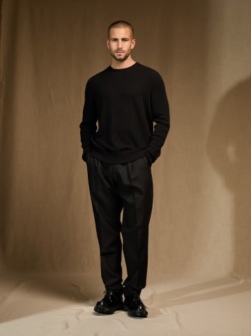 Perfect Cashmere Kaszmirowy sweter "Steven" w kolorze czarnym