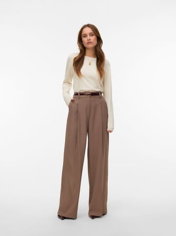 Vero Moda Pullover in Creme