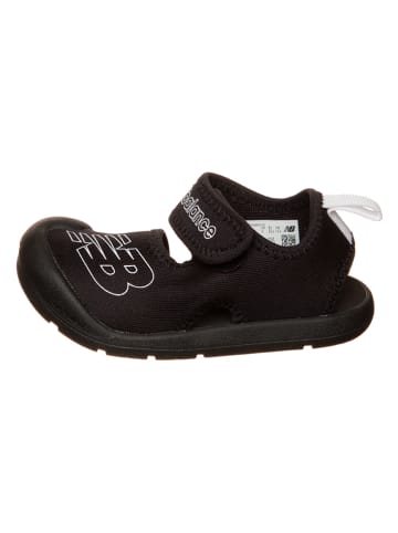 New Balance Enkelsandalen "IOCRSR" zwart