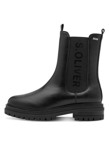 s.Oliver Boots in Schwarz