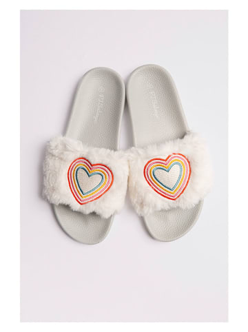 PJ Salvage Kapcie w kolorze kremowym