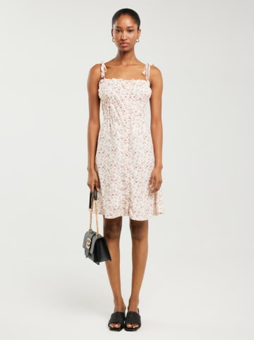 BIG STAR Kleid in Weiß