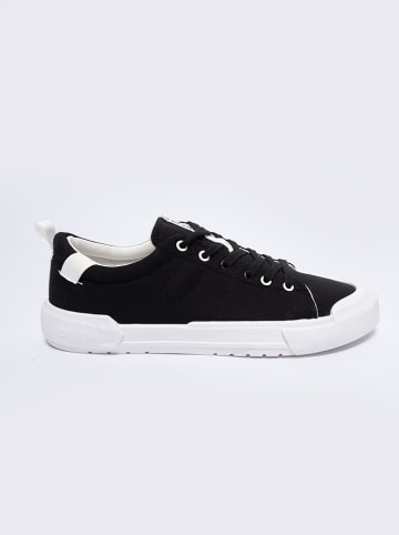 BIG STAR Sneakers in Schwarz