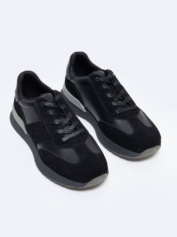 BIG STAR Sneakers in Schwarz