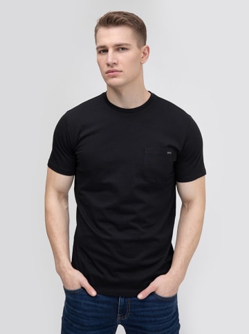 BIG STAR Shirt in Schwarz