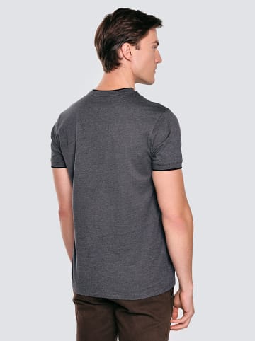 BIG STAR Shirt in Anthrazit