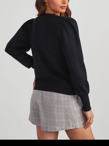 Milan Kiss Sweter w kolorze czarnym