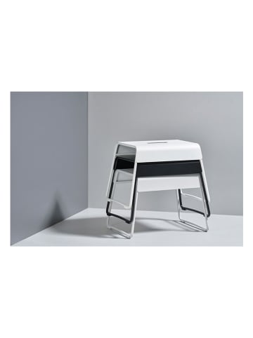 Zone Denmark Kruk "A-Stool" wit - (B)39 x (H)27,5 x (D)30 cm