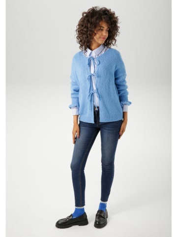 Aniston Vest lichtblauw