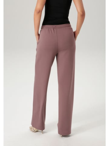 Aniston Hose in Altrosa