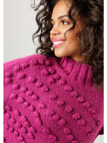 Aniston Pullover in Beere