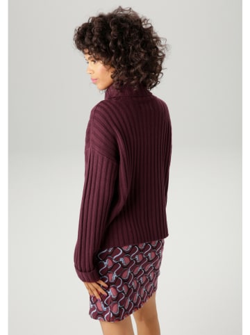 Aniston Rollkragenpullover in Bordeaux