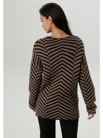 Aniston Pullover in Hellbraun/ Schwarz