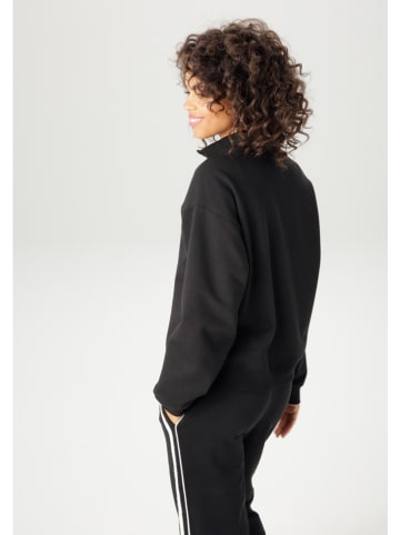 Aniston Sweatshirt in Schwarz