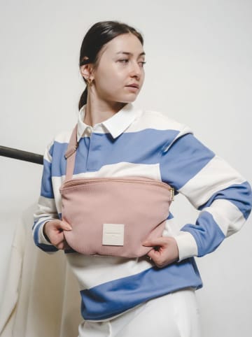 Christian Laurier Umhängetasche "Cyra" in Rosa - (B)30 x (H)20 x (T)6 cm