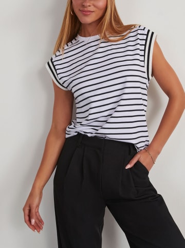 Milan Kiss Shirt in Weiß/ Schwarz