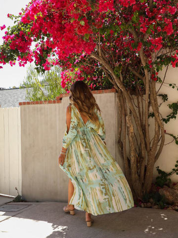 Milan Kiss Sukienka w kolorze niebiesko-zielonym ze wzorem