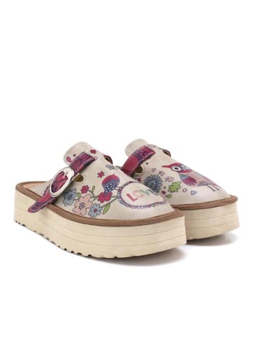 Calceo Clogs in Beige