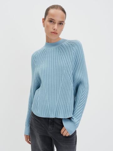 Someday Sweter w kolorze błękitnym