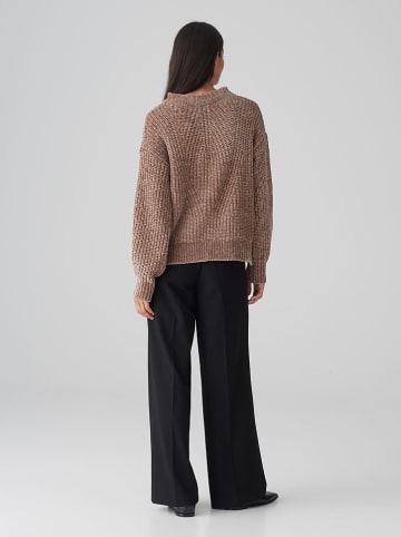 OPUS Sweter w kolorze brązowym