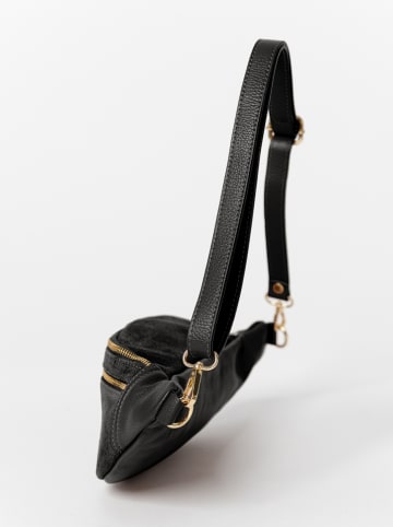 Anna Morellini Leder-Brustbeutel "Carola" in Schwarz - (B)32 x (H)16 x (T)9 cm