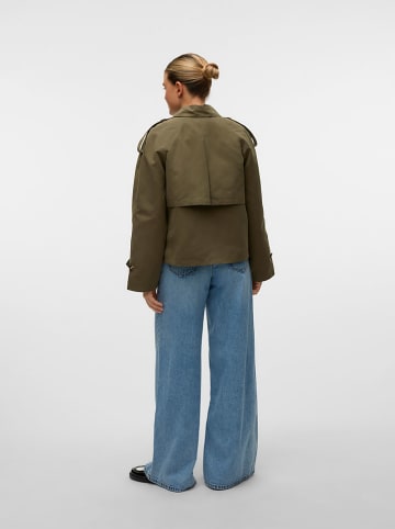 Vero Moda Tusssenjas "Chloe" kaki