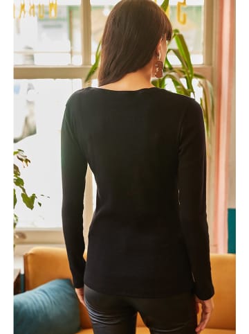 Olalook Longsleeve in Schwarz
