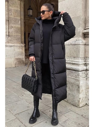 MADMEXT Wintermantel in Schwarz