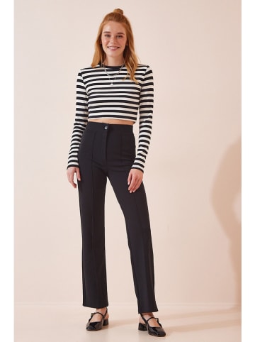 Happiness Istanbul Spodnie w kolorze czarnym