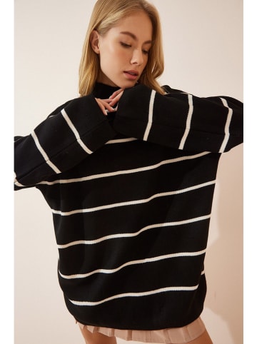 Happiness Istanbul Pullover in Schwarz