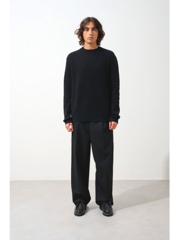 AUTHENTIC CASHMERE Kaschmir-Pullover "Aksel" in Schwarz