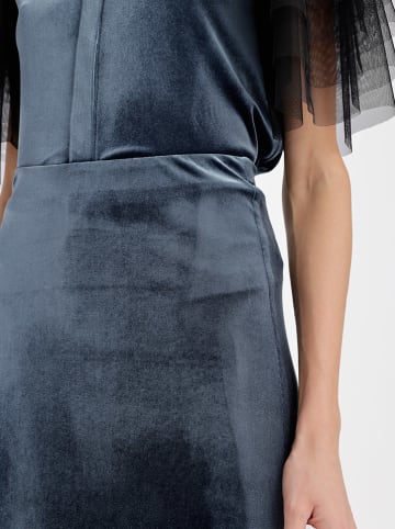 BGN Samtrock in Blau