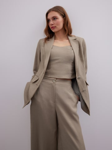 BGN Blazer in Olivgrün