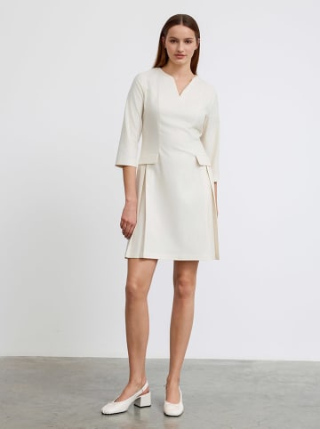 BGN Kleid in Creme