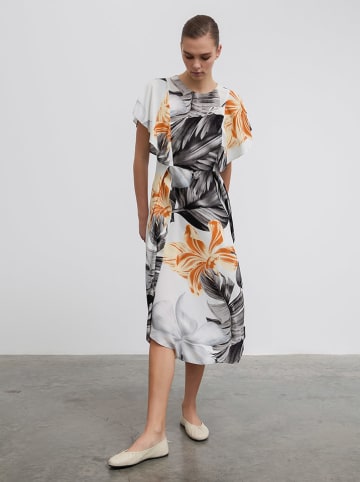 BGN Sukienka w kolorze czarno-białym