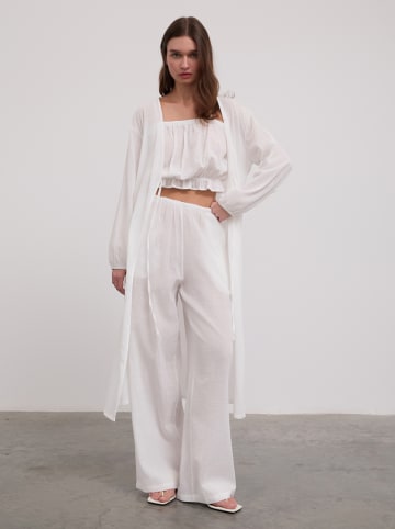 BGN Kimono w kolorze białym