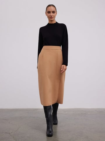 BGN Rock in Hellbraun