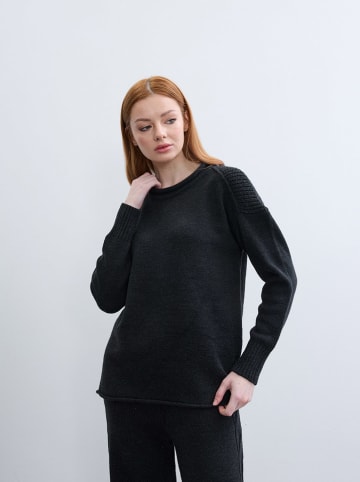 BGN Pullover in Schwarz