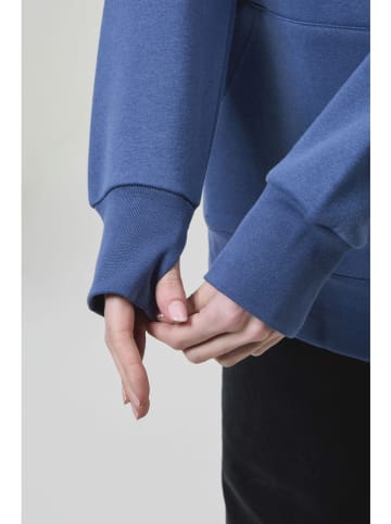 Bench Bluza "Dayla" w kolorze niebieskim