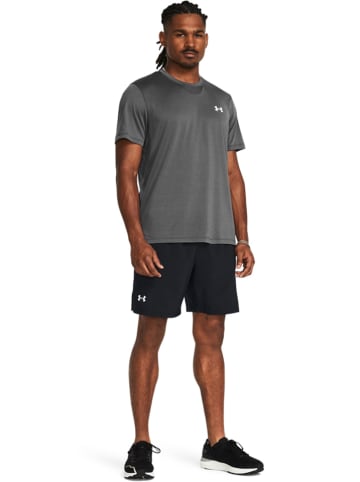 Under Armour Szorty "Launch" w kolorze czarnym do biegania