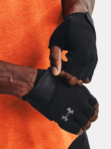 Under Armour Trainingshandschuhe in Schwarz