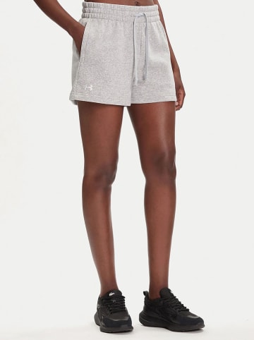 Under Armour Sweatshorts "Rival" in Grau
