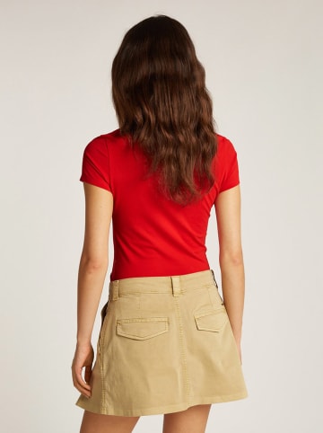 TOMMY JEANS Koszulka w kolorze czerwonym