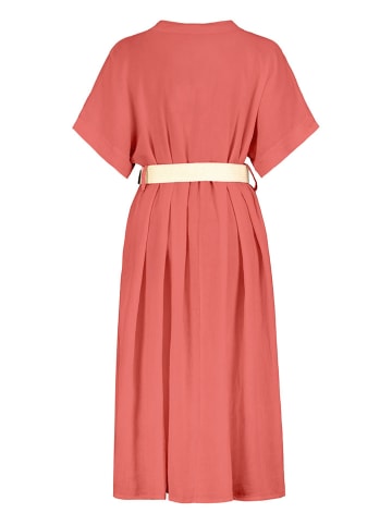 Eight2Nine Kleid in Rot