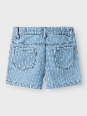 name it Jeans-Shorts in Hellblau