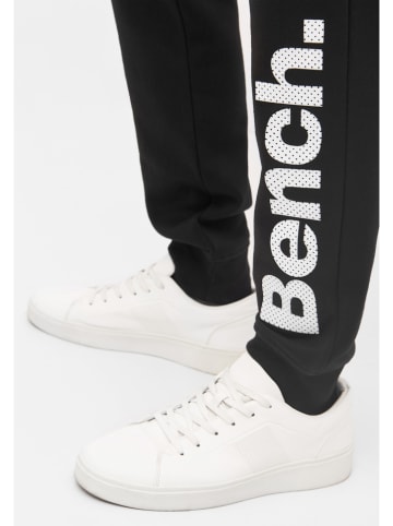 Bench Sweathose "Stanley Spots" in Schwarz