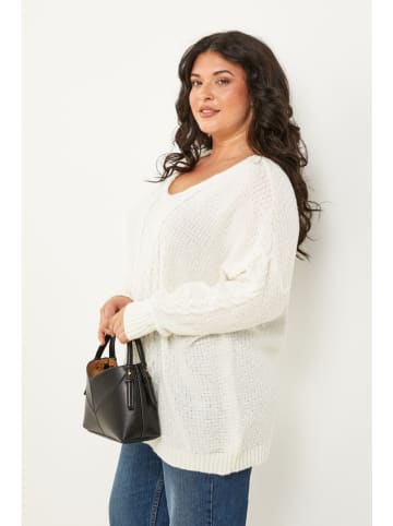Curvy Lady Pullover in Creme