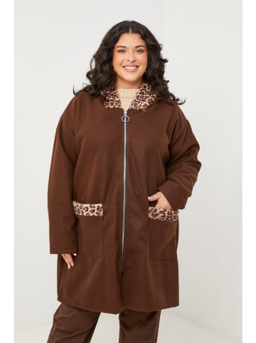 Curvy Lady Tussenmantel bruin